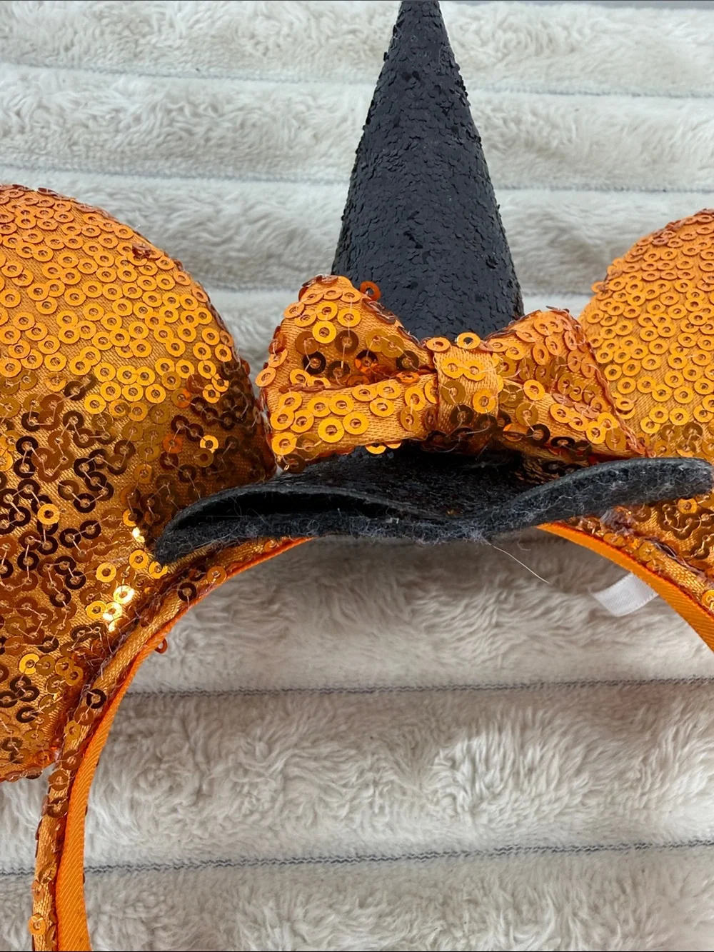 Disney Minnie Rars Orange Sequin Witch Ear Headband